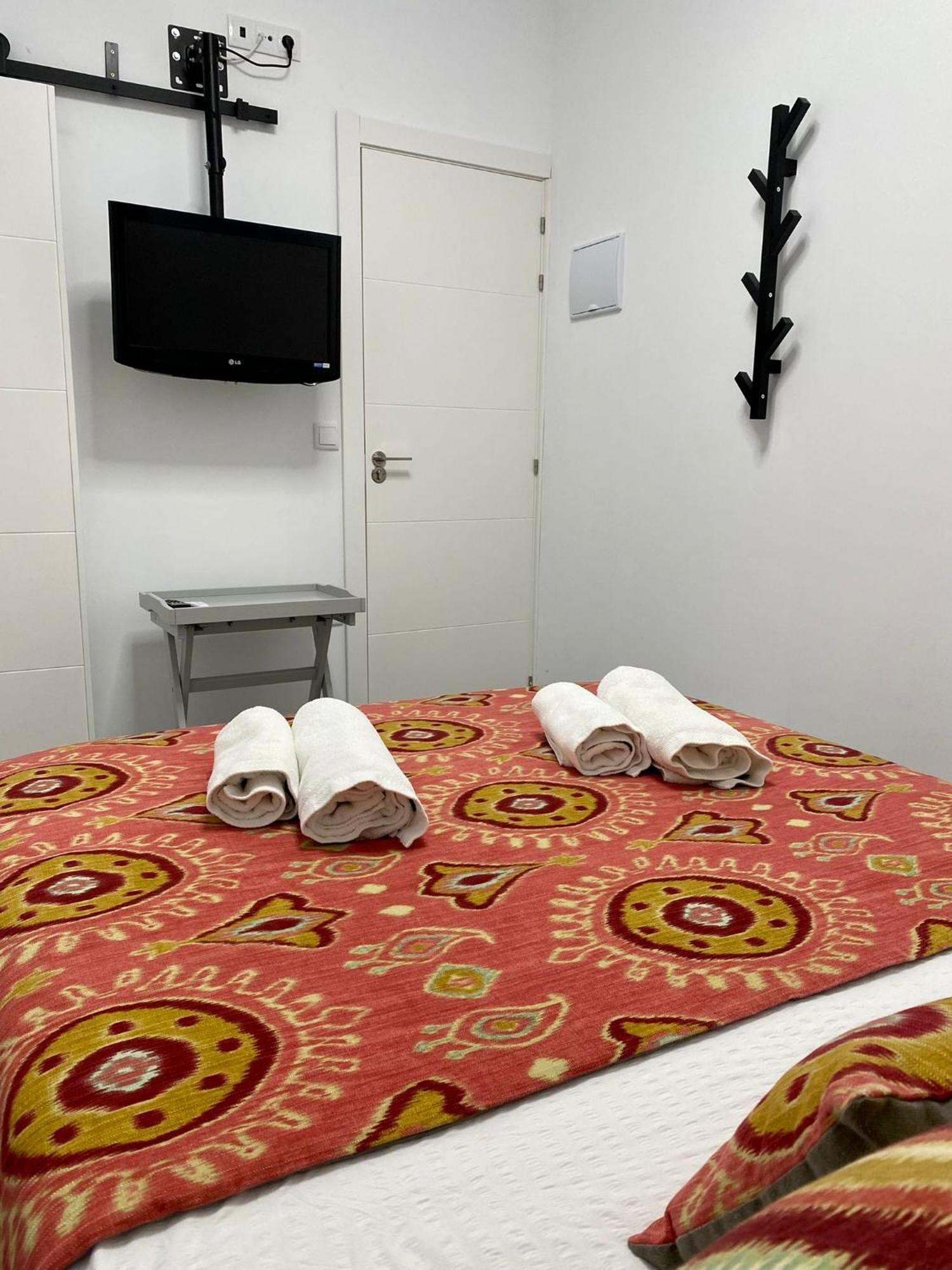 Bed and Breakfast Anka Kurro Рота Экстерьер фото